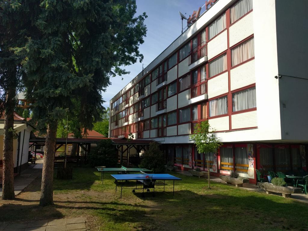 Rev Szallo Balaton 호텔 Szántód 외부 사진